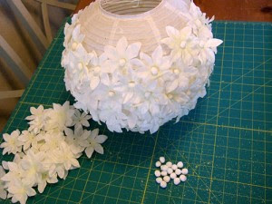 The Awesometastic Bridal Blog: Paper Flower Lanterns