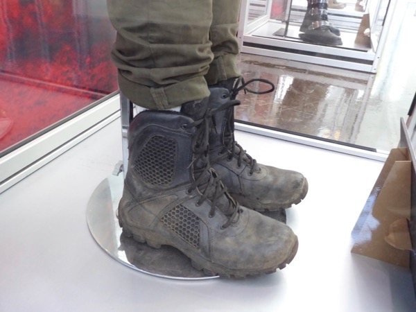 Blade Runner 2049 Officer K boots