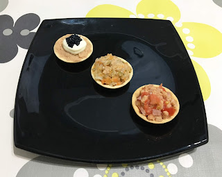 Tartlets with cod roe