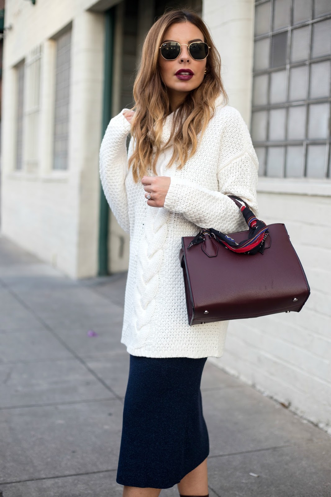 Stiletto Beats, new york and company, eva mendez, how to style a pencil skirt, pencil skirt, sweater, fall, fall fashion, fall style, zara, rayban,