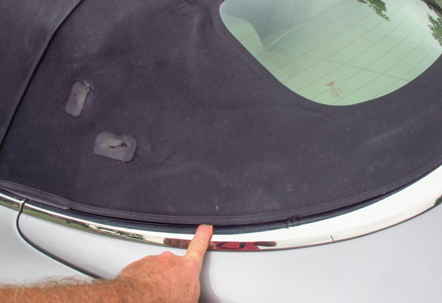 Trouble with tops Bentley Continental GTC convertibles JE Robison