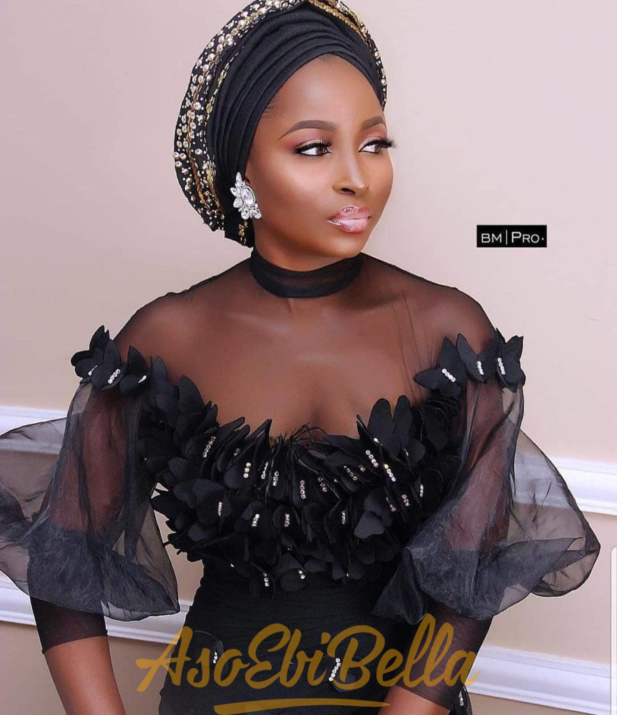 #EbFabLook Vol 46A: Presenting Top New Aso-Ebi Bella Style Worn Last Week