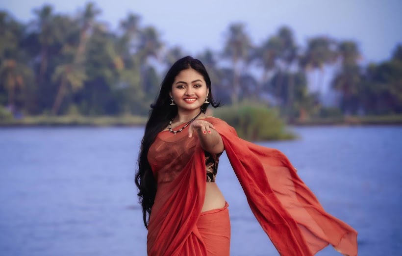 Shaalin Zoya in Saree