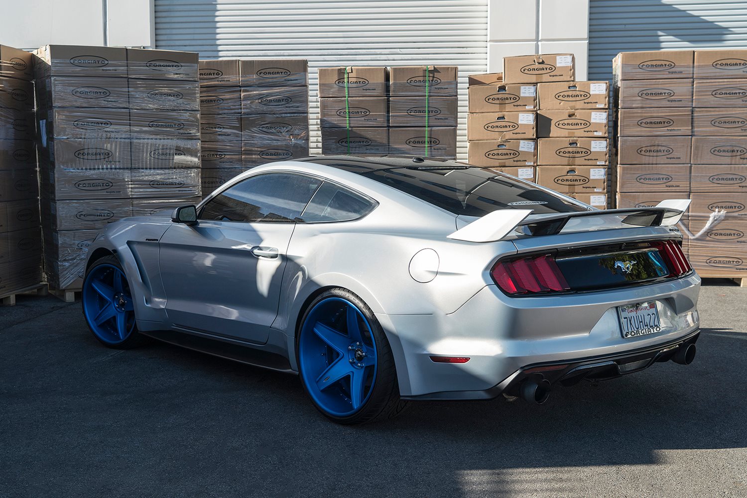 SouLSteer.com: Widebody sixth generation Ford Mustang gets blue