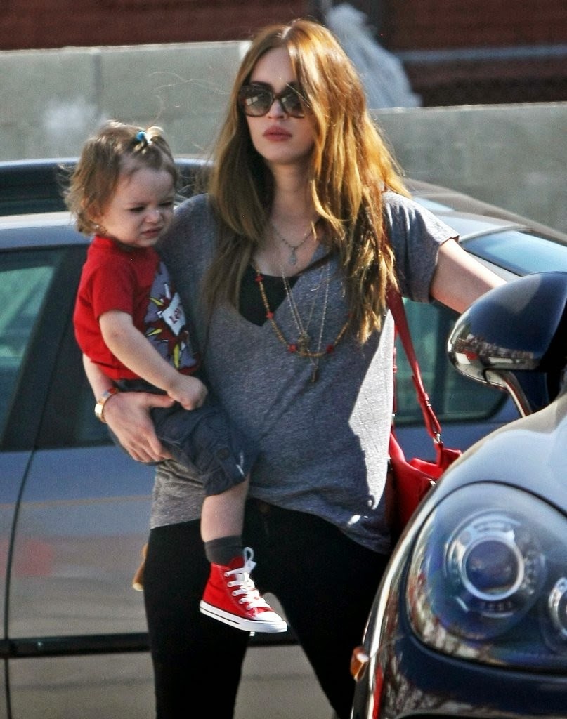 Celeb Diary Megan Fox Running Some Errands With Her Son Noah In Los Angeles 