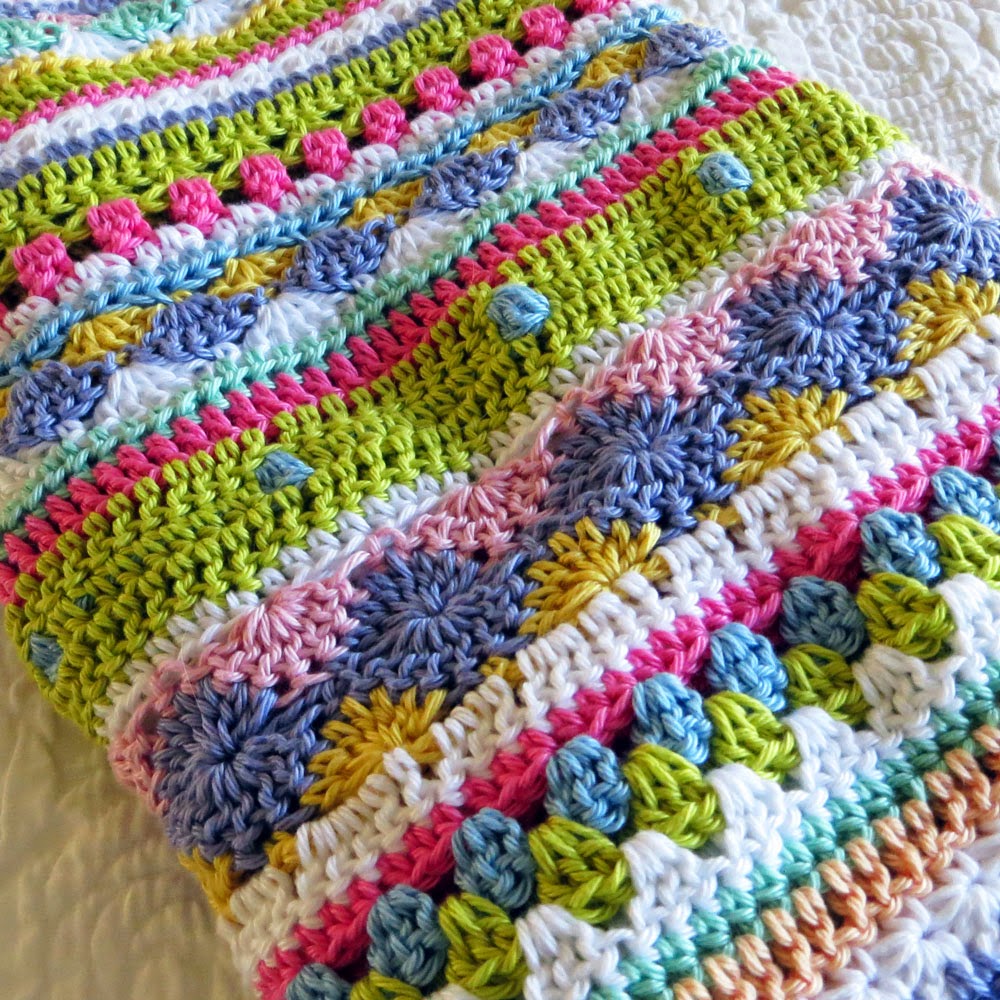 Card-Blanc by Kathy Martin: Crochet Day