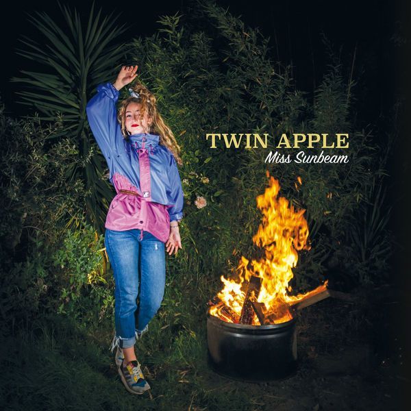 Twin%2BApple%2B%25E2%2580%2593%2BMiss%2BSunbeam Twin Apple – Miss Sunbeam