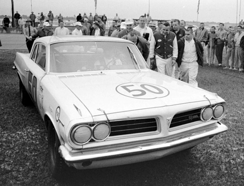 Pontiac Tempest #50 Goldsmith signed 1963 Daytona Sieger 1:18-1805901S ACME 