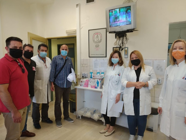 Γιάννενα: Υγειονομικό υλικό προσέφερε ο Σύλλογος Εθελοντών Αιμοδοτών Ανατολής Ιωαννίνων στο ΝΟΣΟΚΟΜΕΙΟ ΧΑΤΖΗΚΩΣΤΑ