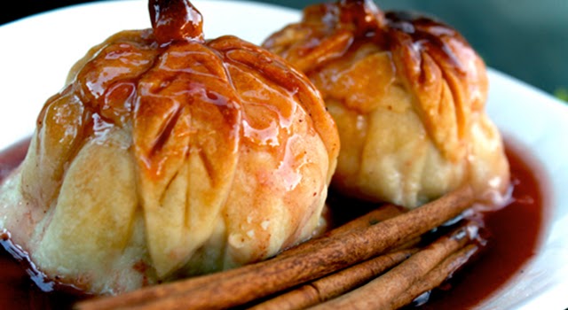 Manzanas asadas con canela y almíbar paso 0