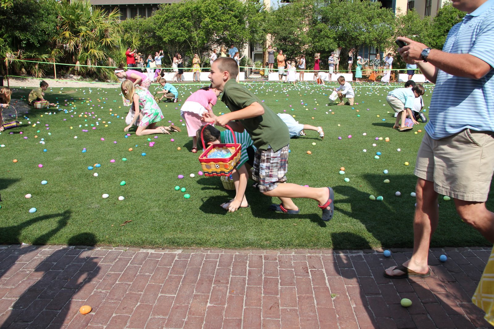 PC Beach Life The Rosemary Beach Easter Egg Hunt