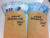 Semakin Suami Memberi “Uang Lebih” Pada Istri, Maka Akan Semakin Banyak Dan Lancar Rejeki Suami.. Semakin Suami Memberi “Uang Lebih” Pada Istri, Maka Akan Semakin Banyak Dan Lancar Rejeki Suami..