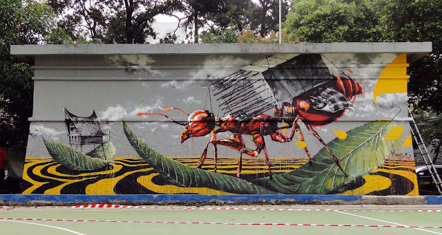 Street Art By Australian Artist Fintan Magee For The Jakarta Biennale 2013 in Indonesia. 1
