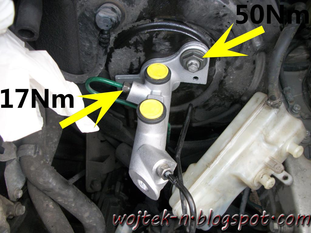 Changing Rear Brake Pads Renault Master