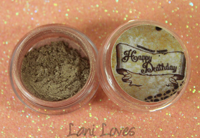 Notoriously Morbid Nearly Headless Nick Eyeshadow Swatches & Review