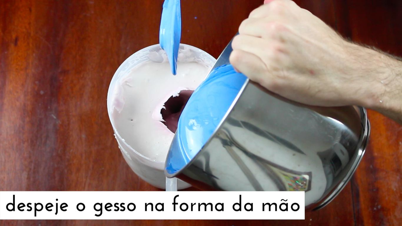 LEO KLEIN - #DIY - MÃO DE GESSO PARA ACESSÓRIOS LEO KLEIN - #DIY - MÃO DE GESSO PARA ACESSÓRIOS