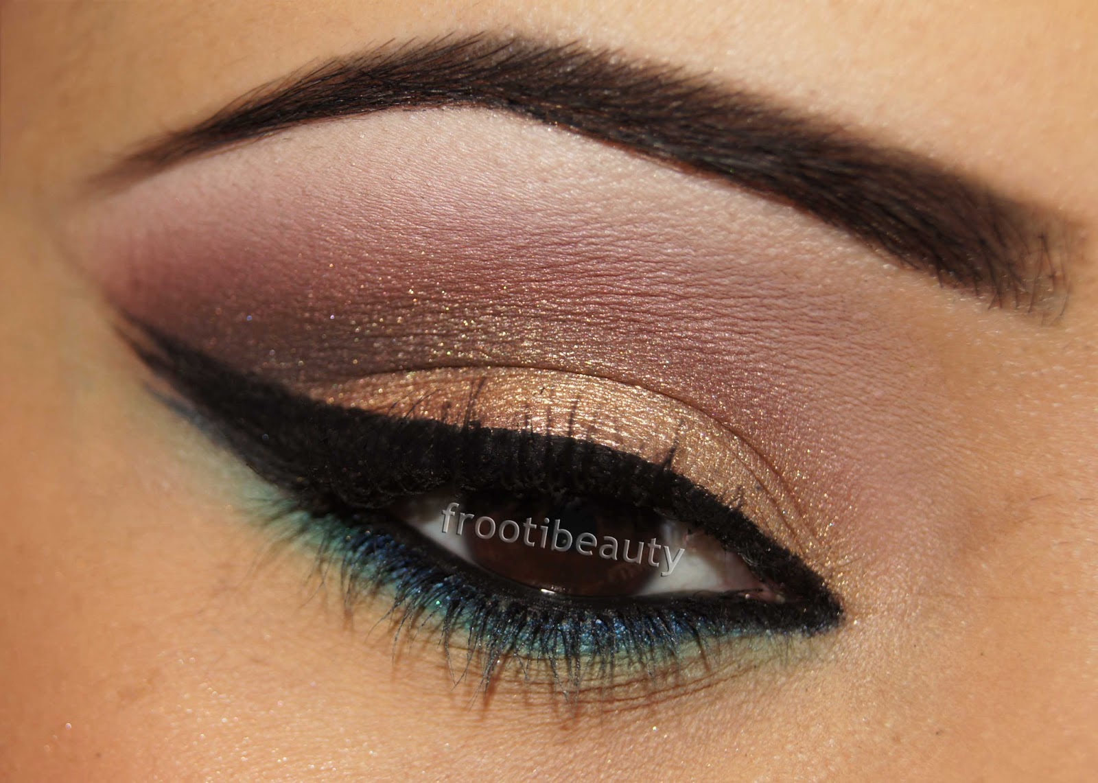 Golden Eye Shades For Bridal Makeup Tutorial - B & G Fashion Wedding Eye Makeup
