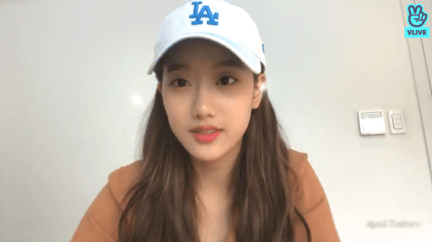 혼자노는데 핵귀인 에이프릴 나은.gif | 인스티즈