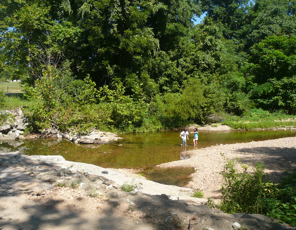 Play St. Louis Vance Trails Park, Valley Park