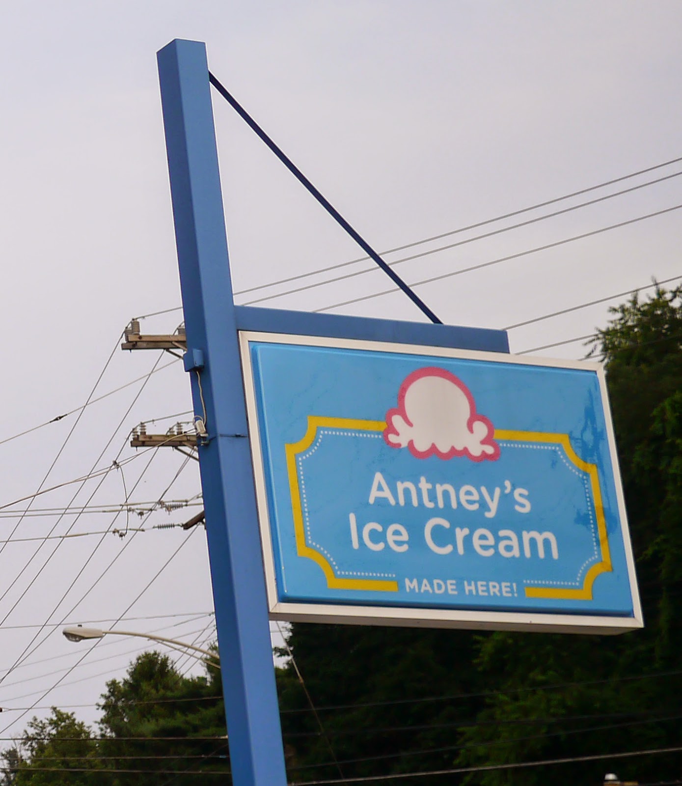 Yum Yum Antney's Ice Cream