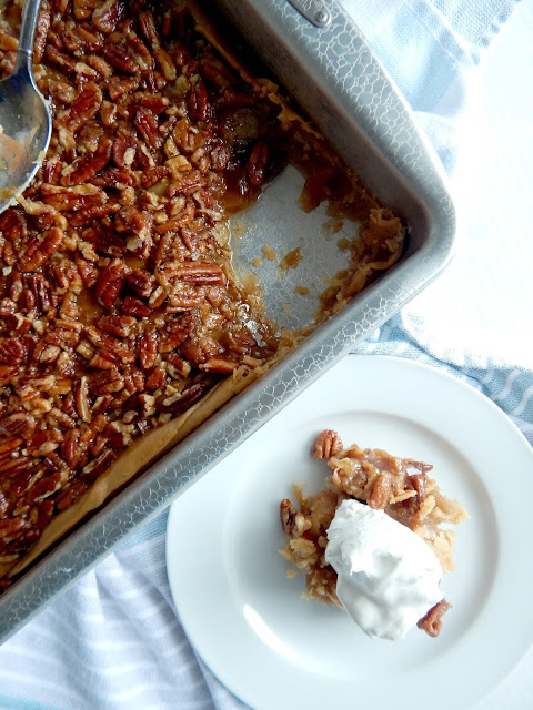 Maple Pecan Pie Cobbler....a pecan pie lovers dream!  Serves 24, with a hint of maple and has a double crust!  Perfect for the holidays. (sweetandsavoryfood.com)