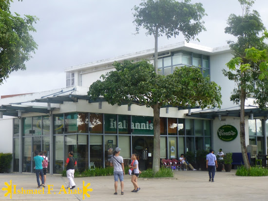 Restaurants in Nuvali Park