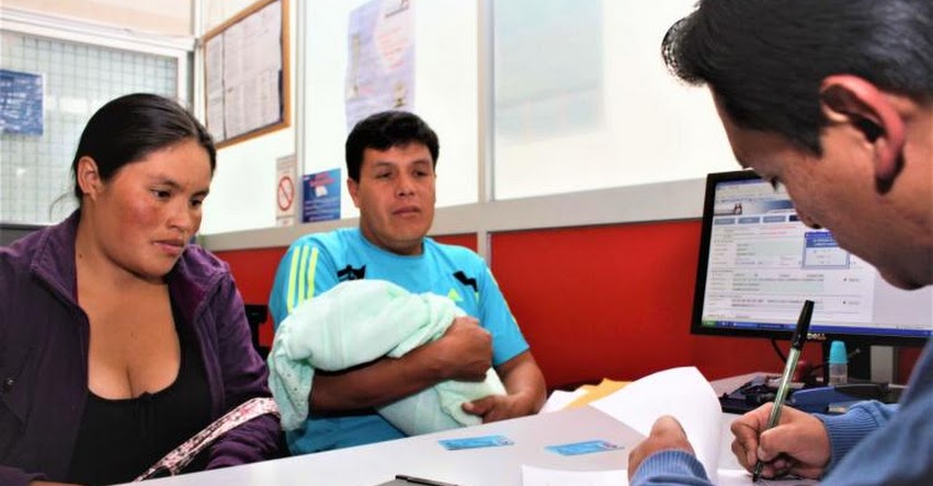 Documentación de niños en 153 establecimientos de salud es gratuita, informó el RENIEC - www.reniec.gob.pe