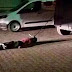[ΚΟΣΜΟΣ]Σάλος με βίντεο που δείχνει αστυνομικό όχημα να σέρνει το πτώμα κούρδου αντάρτη