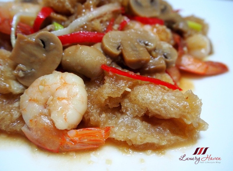 Teochew StirFried Fish Maw with Prawns ( 潮州鱼鳔炒鲜虾 )