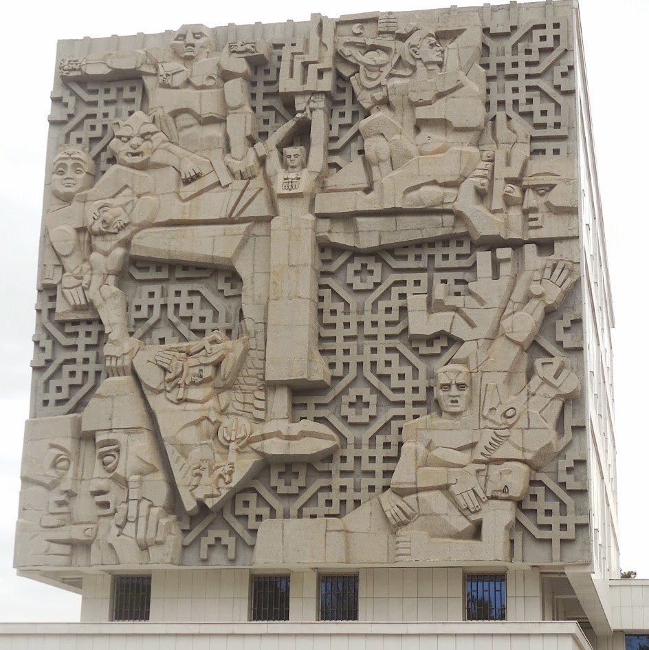 turkmenistan architecture, central asian art craft tours