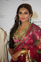 Huma Qureshi walks for Ashima Leena at Aamby Valley India Bridal Fashion Week 2013