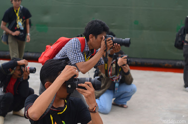 rahasia trik fotografi untuk membuat foto model lebih keren
