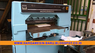 Wohlenberg 76 paper cutting machine Wohlenberg 76 paper cutting machine