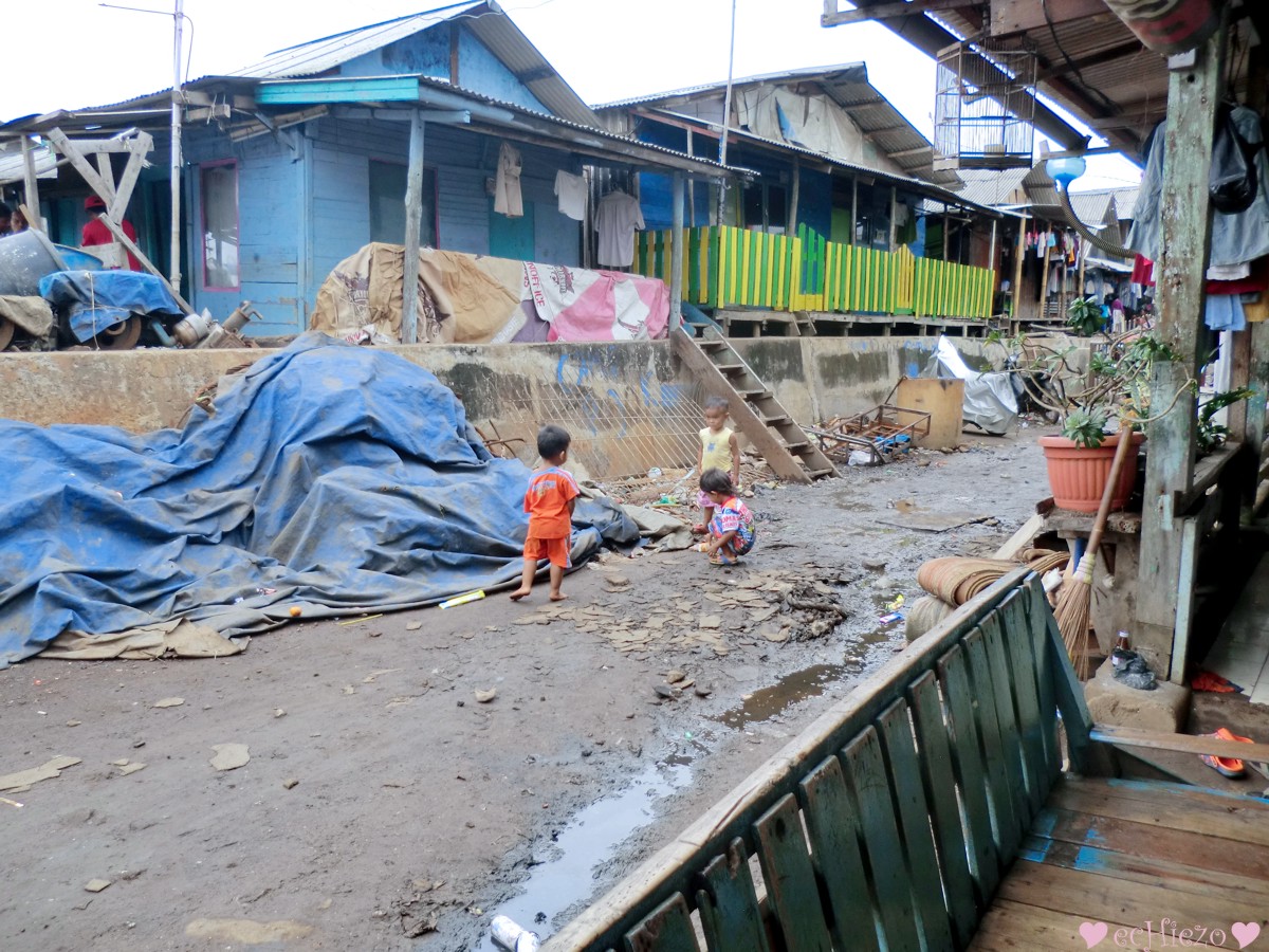 Джакарта трущобы