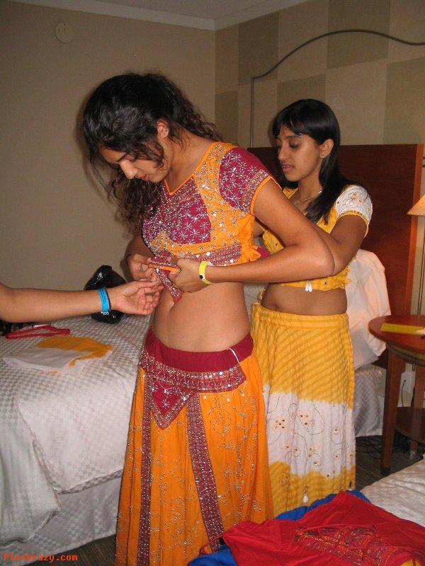Dirty Indian Naked - Nude indian desi very dirty girl photos - Porn galleries