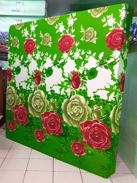 Kasur inoac motif mawar hijau Kasur inoac motif bunga mawar hijau