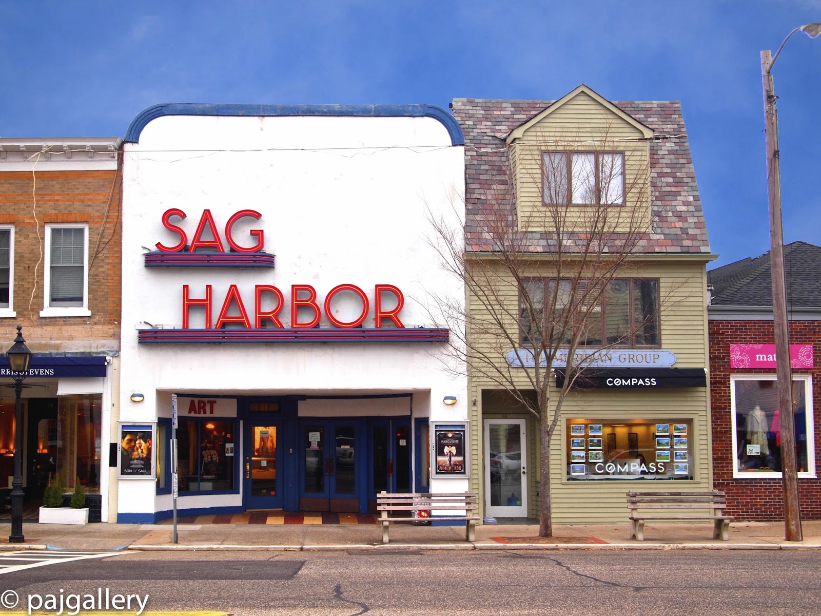 A Hobo's Travelogue: Sag Harbor Theater...RIP