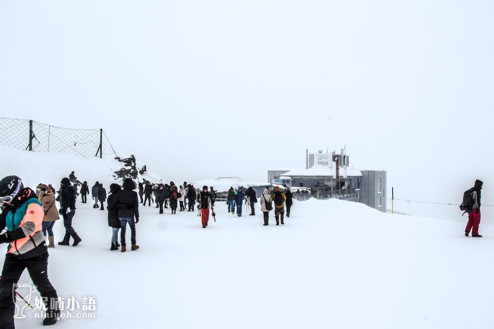 鐵力士山 Mt.Titlis。全球首座 360 度高空旋轉纜車路線