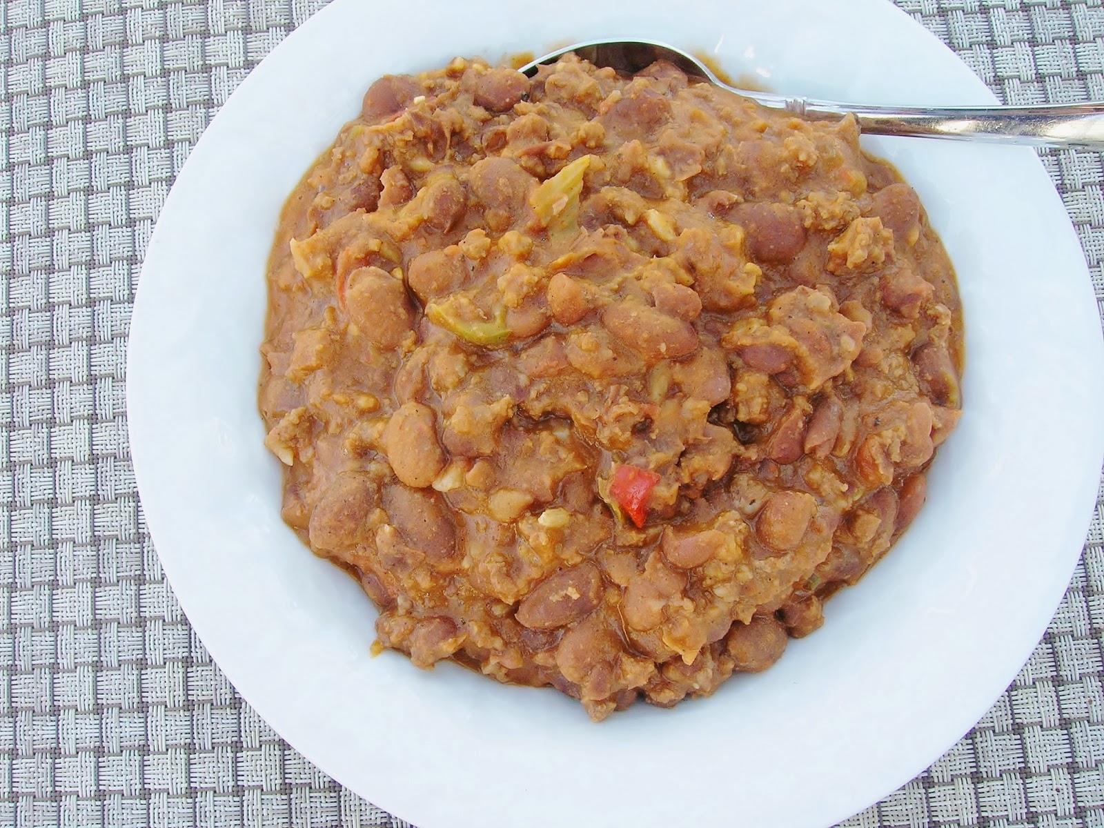 Hearty Pumpkin Chili with Beans, gluten free - Skinny GF Chef healthy ...
