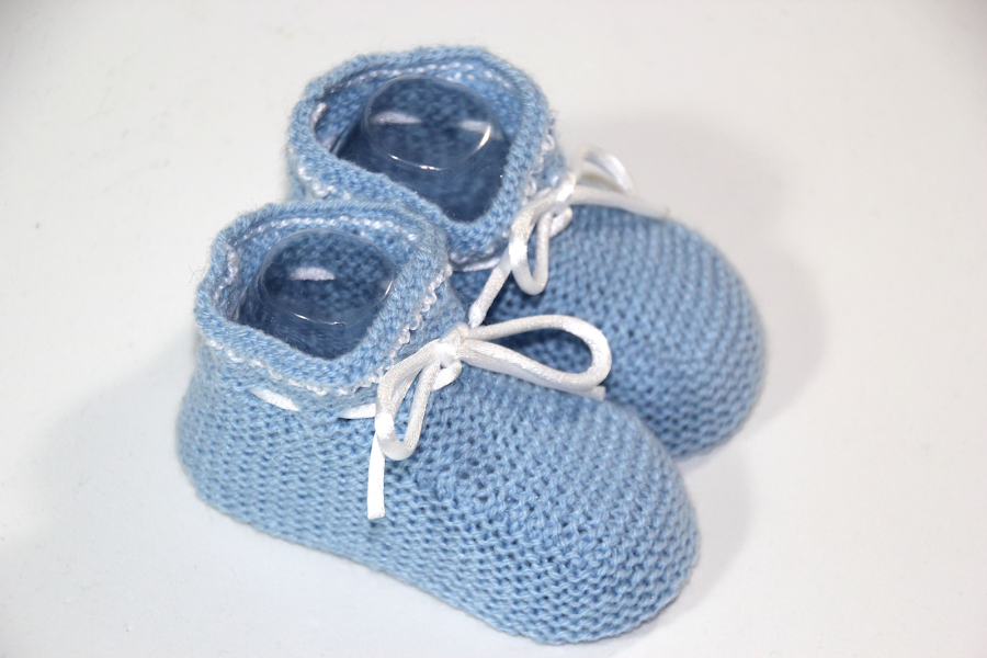 DIY Cómo hacer patucos de punto para bebe (patrones gratis)