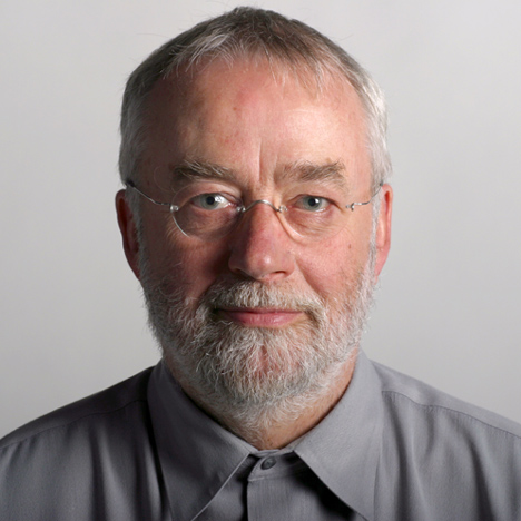 Penemu Laptop - BIO & SEJARAH UPDATE