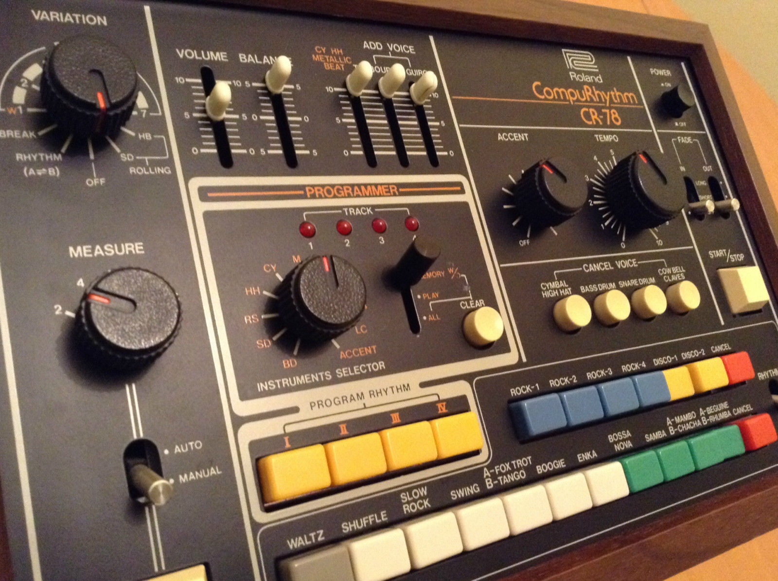 MATRIXSYNTH Vintage ROLAND CompuRhythm CR78 Drum Machine + Midi clock