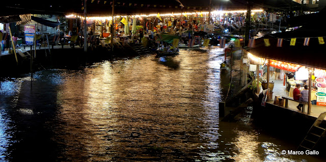 MERCADO FLOTANTE DE AMPHAWA. TAILANDIA