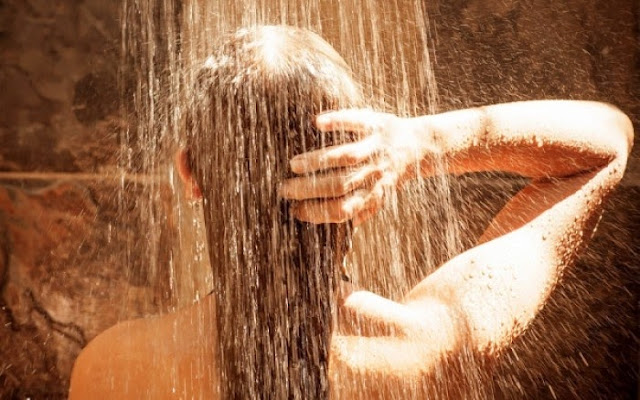 Πόσο συχνά πρέπει να πλένεστε – Τι υποστηρίζουν οι ειδικοί;