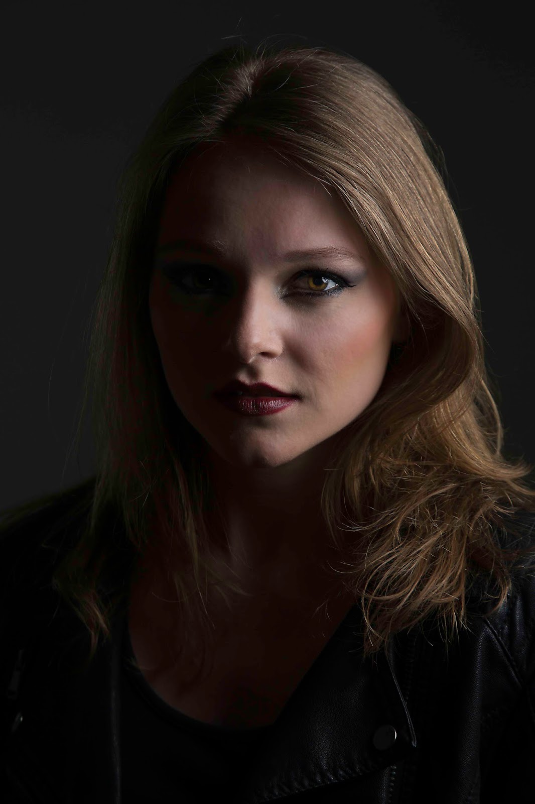 Rembrandt lighting a test shoot Fashion & Art