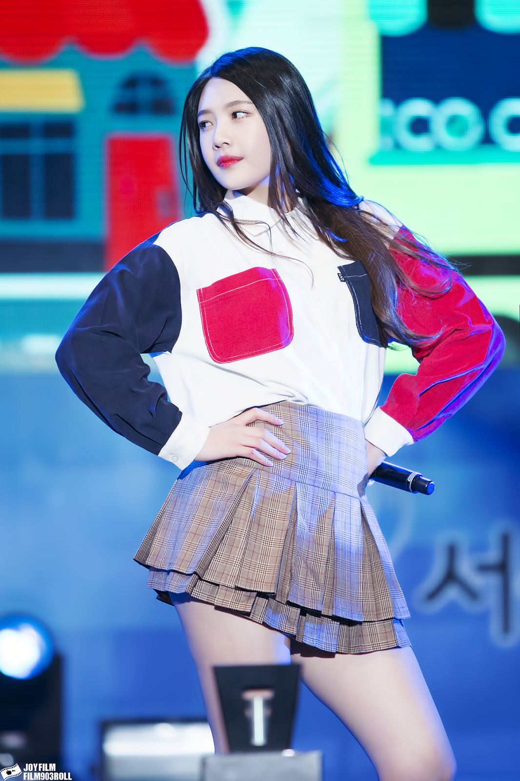 활동끝나고 리즈갱신해가는 레드벨벳 조이 | 인스티즈