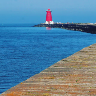 One day in Dublin itinerary: Walk from Sandymount Strand to Poolbeg Lighthouse