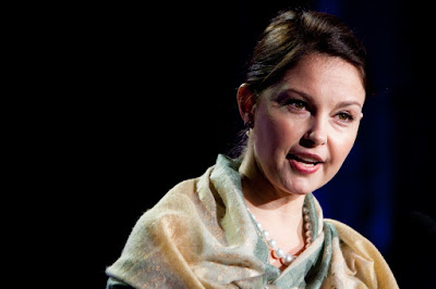 American Television Actress Ashley Judd New Wallpapers
