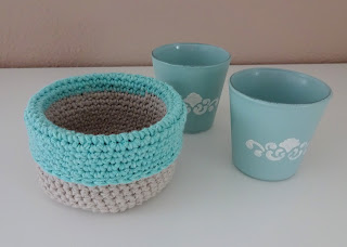 Blog content image for 'kostenlose Häkelanleitung - Tasche und Utensilo/ Körbchen häkeln'