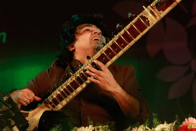 Niladrri Kumar (sitar)